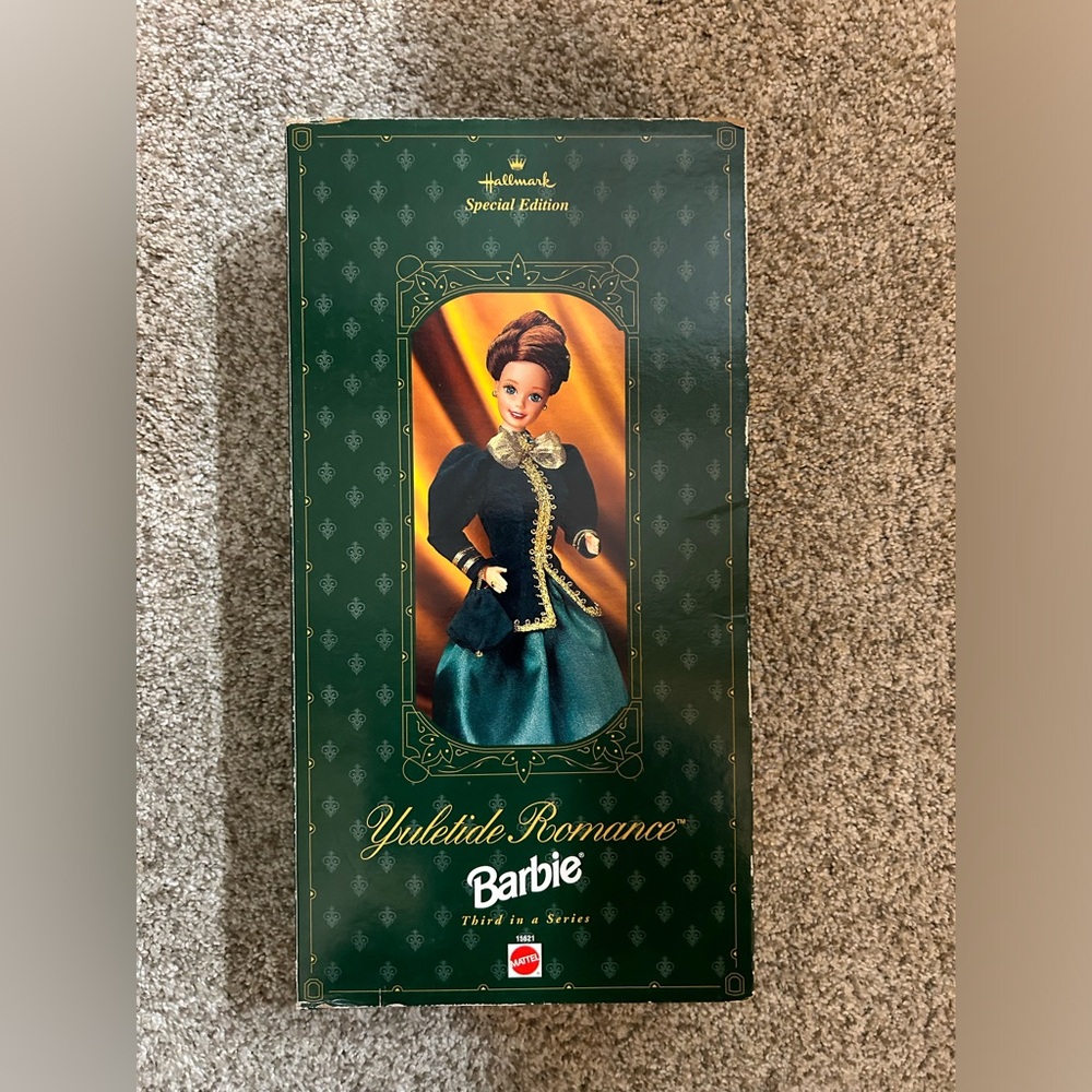 Special Edition Yuletide Romance Barbie Doll